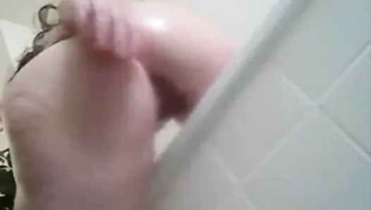 chubby german pee in and assfist