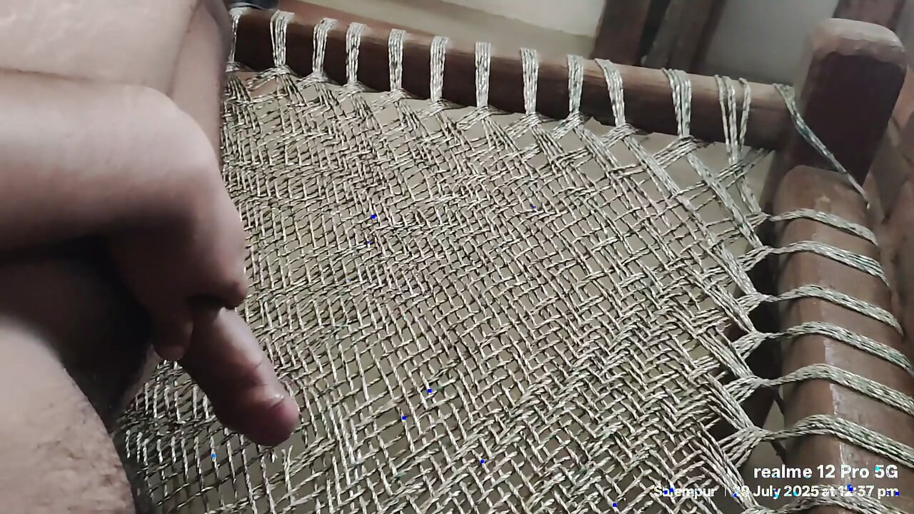 Indian men doing masterbate in bed hole 🕳️ and releasing thick juicy creamy thicky sperm