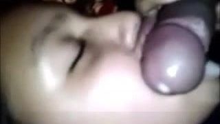 Amateur Blowjob und Gesichtsbesamung