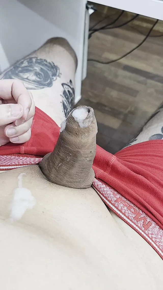 PLAYING WITH MY SEMEN - MY ONLYFANS LKINGSBR