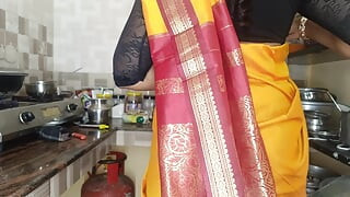 Housewife kitchen sex