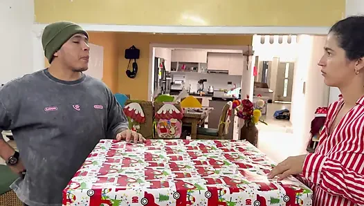 МОЙ БОЙФРЕНД ПОДОЗРЕВАЛ, ЧТО Я ЛЮБЛЮ ЖЕНЩИН, И ПРОБУРИЛ ЕГО ПОДАРОК