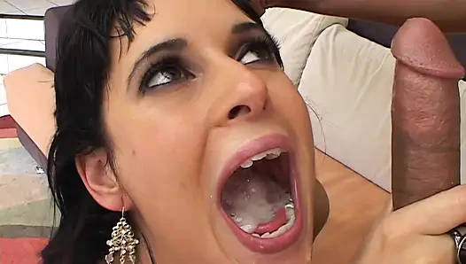 Дасани Лесбиан: Трахни меня жестче!