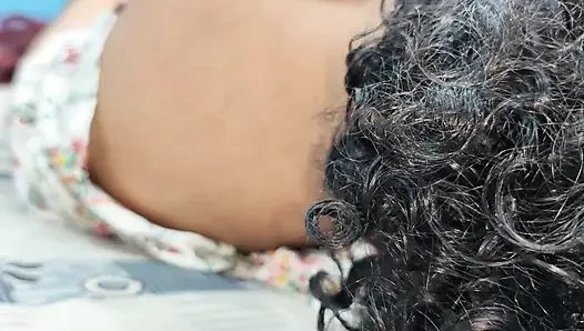 Pasangan Malayali jilat lubang anal dan mesra-mesraan jilat memek