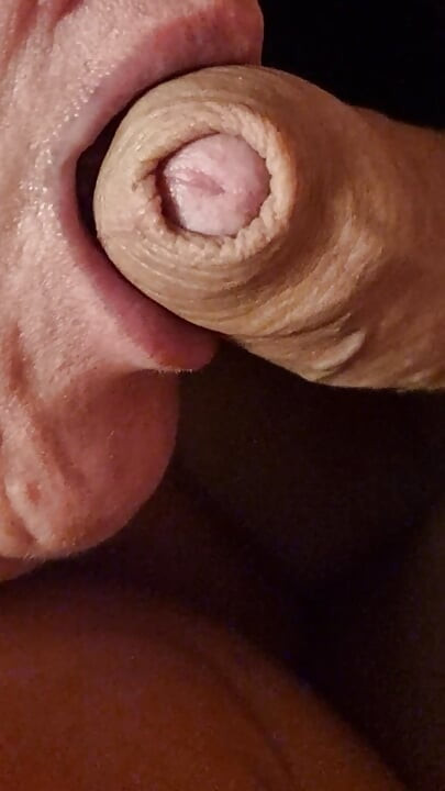 Amateur Mature gives blowjob and cuckold cum in her panties