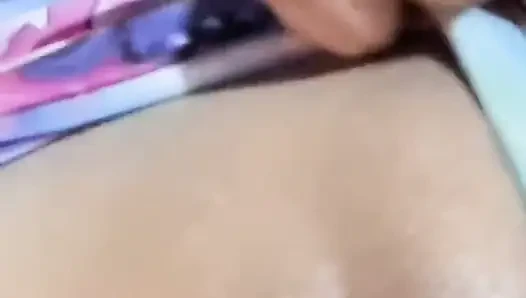 Beni onunla aldattığın için videoyu göstermek için yükledim