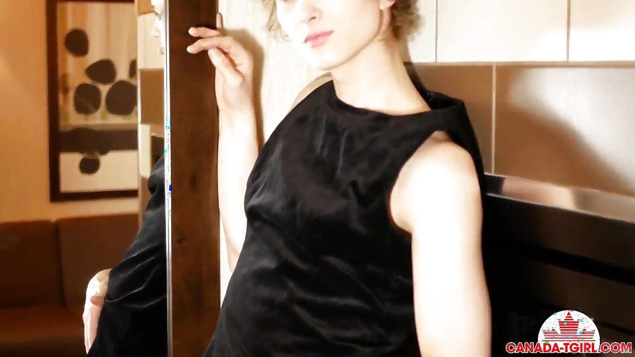 Canadian trans cutie Ava Bloom!