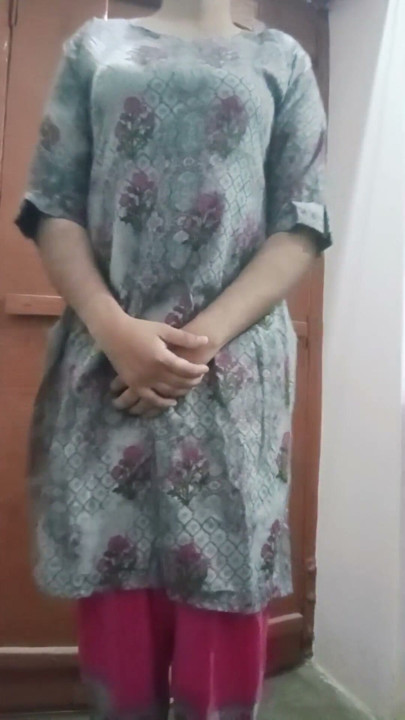 Indian Gay Crossdresser Gaurisissy looking like a housewife in Salwar Kurta xxx | Clip 1