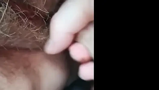 Aku membiarkannya meniduriku mentah setiap pagi sampai dia cum jauh di dalam diriku
