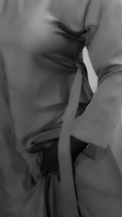 Jaw-dropping moment from "Indian housewife couple"