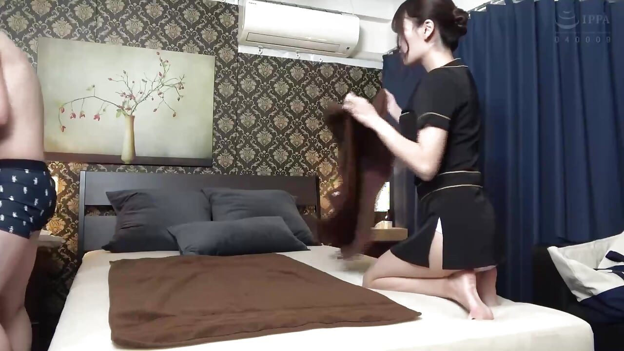 Rumah urut tertentu dengan wanita polite yang menawan dan erotik