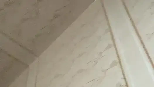 Я знаю, что ты жаждешь моих сисек