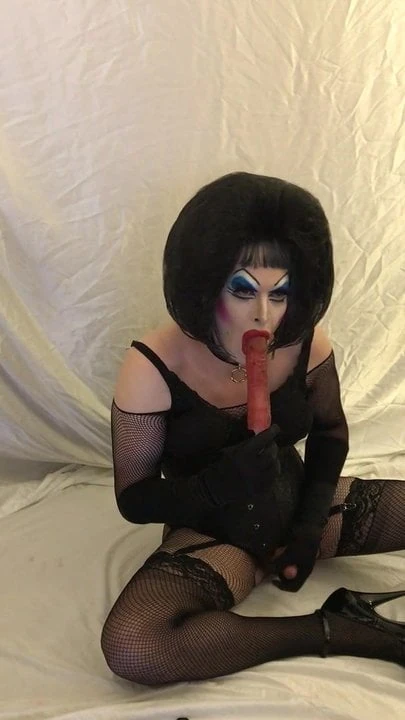Slut Fucks and Sucks Dildos