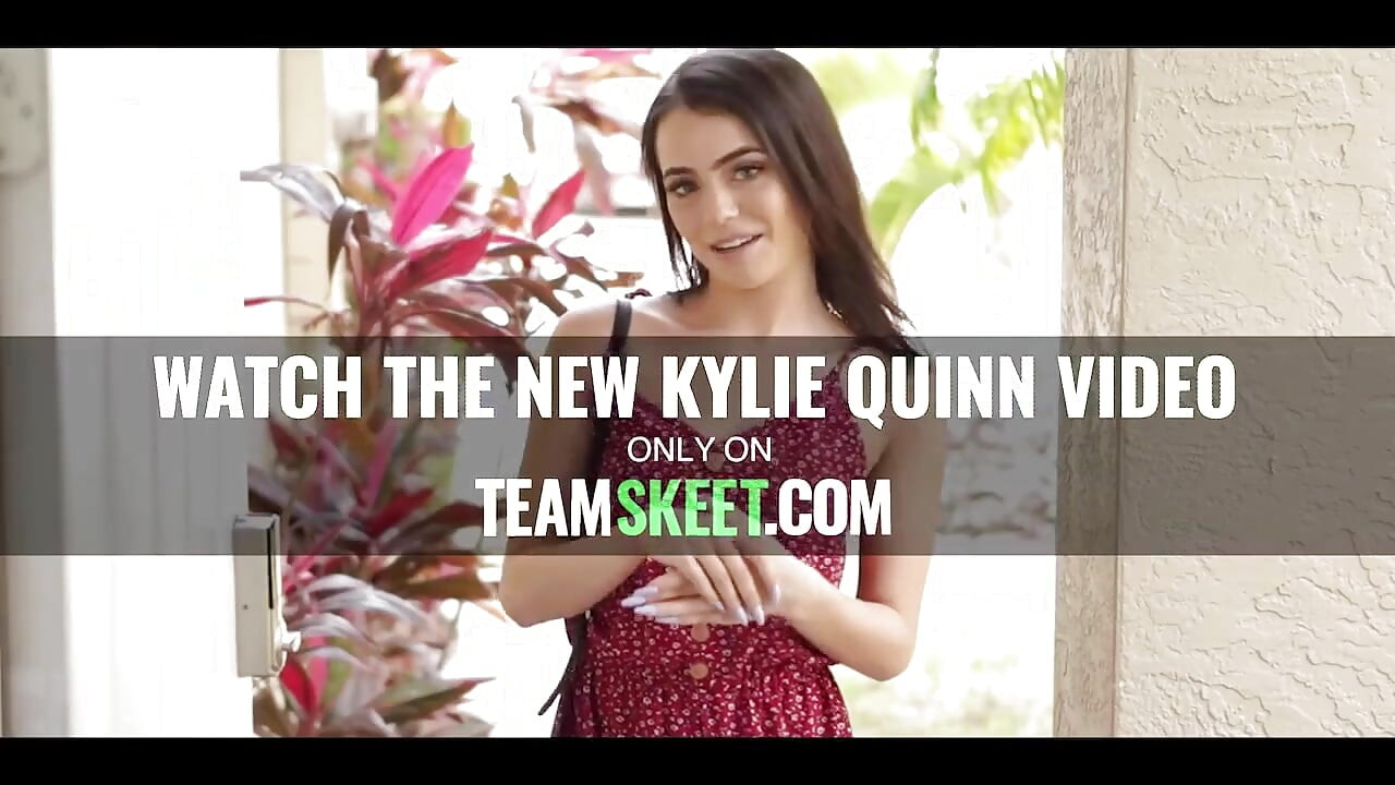 "Isn't This Wrong? I Don't Know but It Feels Good" Fucking Stepdaughter in the Bathroom