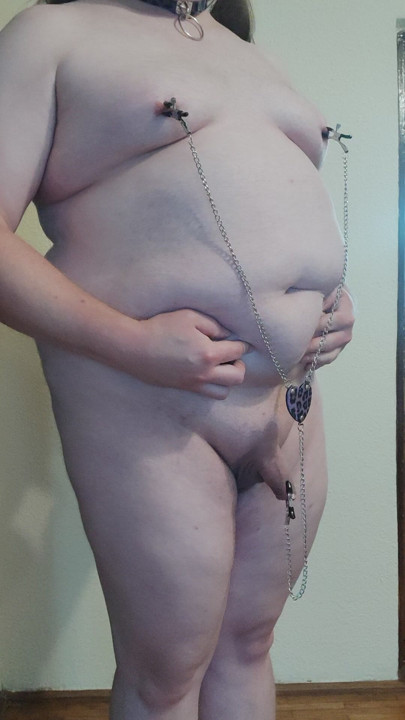 Sissy Dani showing her fat body