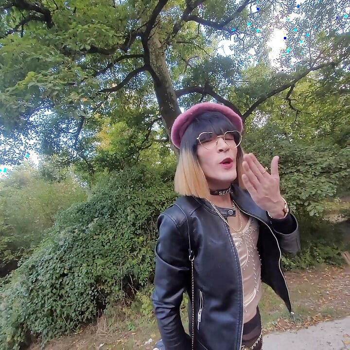 Exhibit P🚗U B L I C en Pute on a Parking Lot in the Forest, at La Faisanderie 91. Fanciful Tights, Thong [4sep25] Meet CoKiiNE! VaneSsaBiTCHx