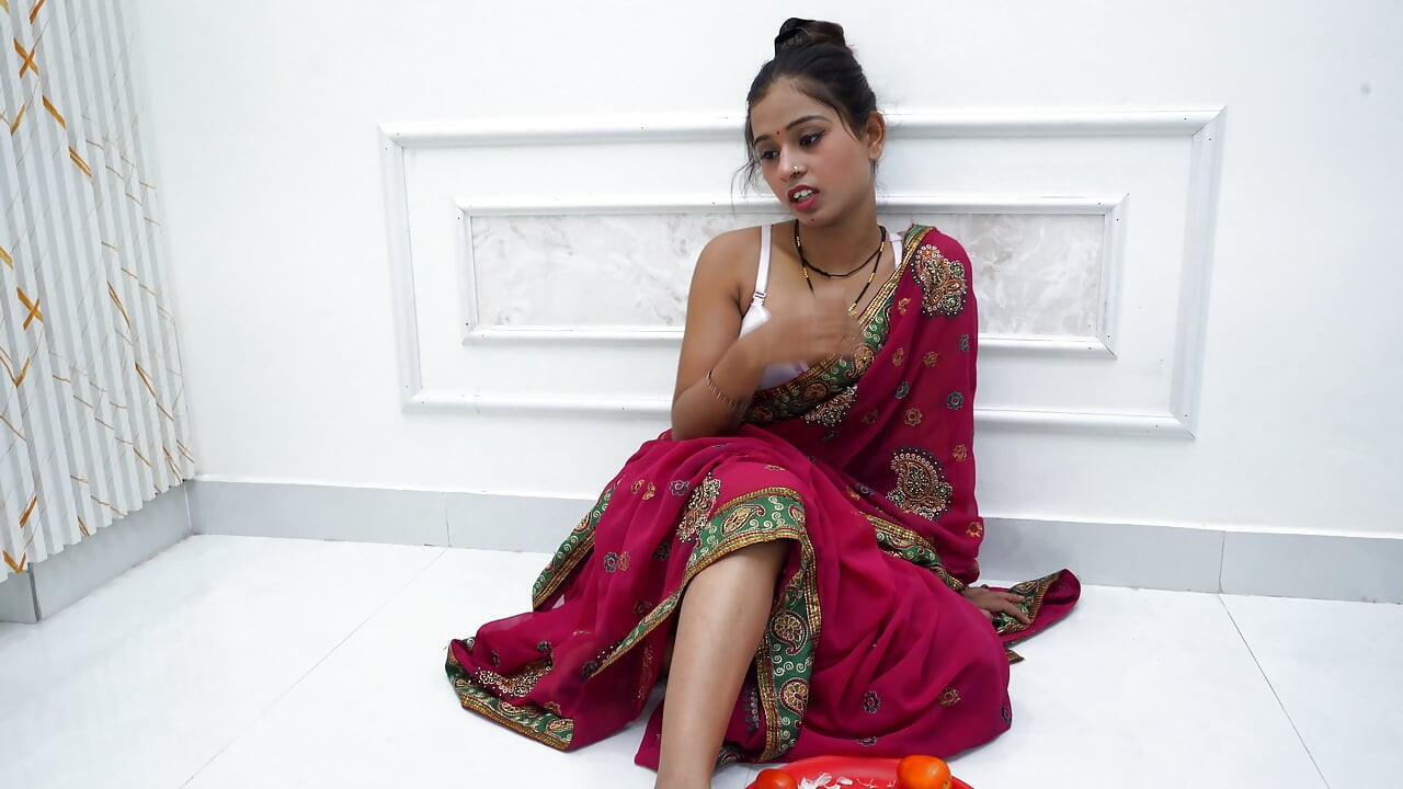 Bhabhi ne apne hawash ke chakkar me deawer ko banaya apna sikar