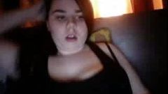 Lola Franse slet masturbeert op cam