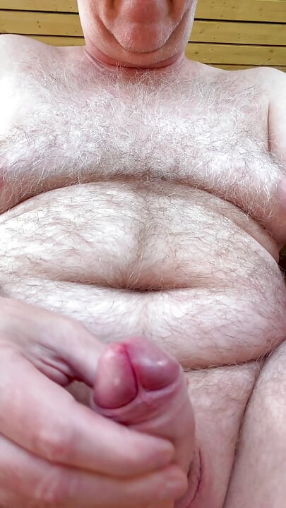 Orgasme en gros plan dehors