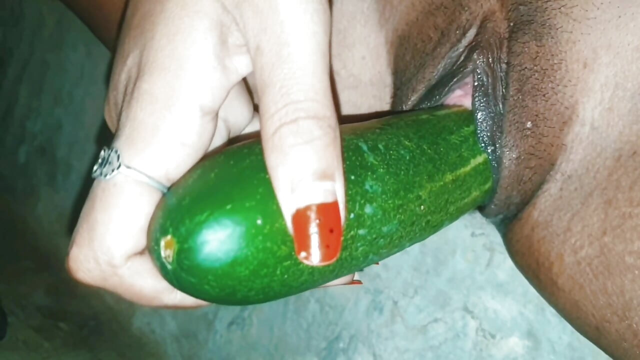 Anjali Khira chut mein Legi Aaj