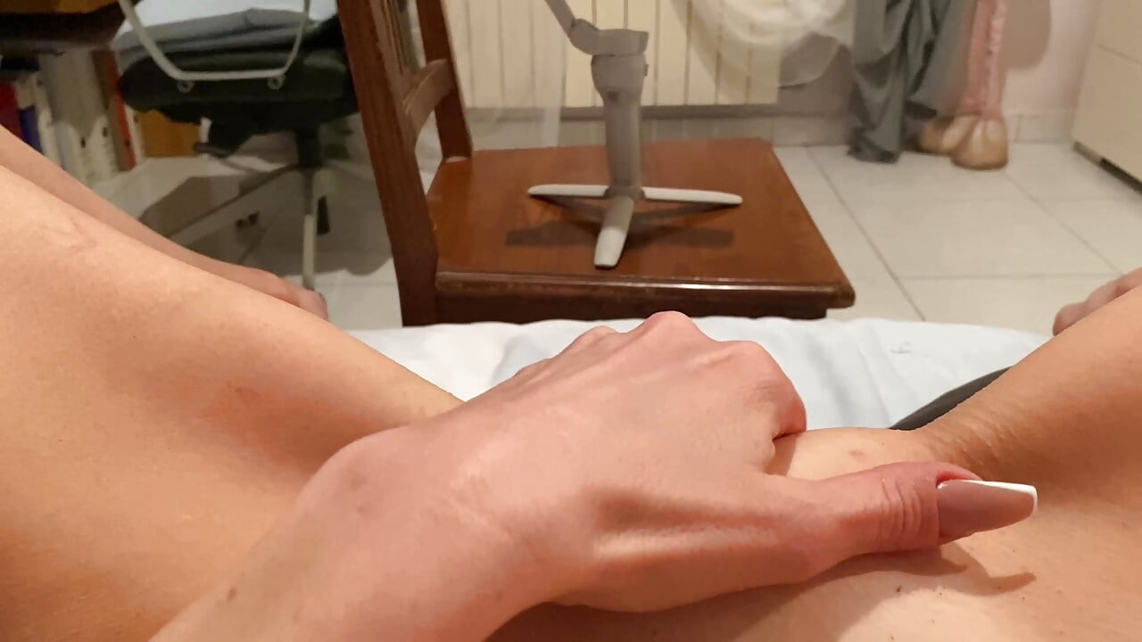 POV MASTURBATION OF MY BITTER AND WET WITH FINALE AT THE END