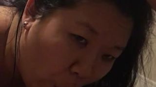 Koreanische MILF liebte es, meinen Desi-Schwanz zu lutschen