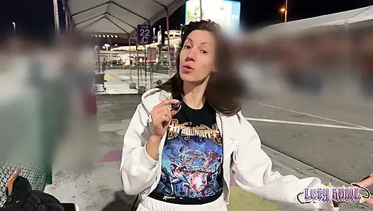Lety Howl'un Maceraları, Bölüm 11: Xbiz Los Angeles
