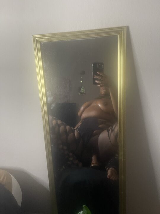 Eat Me Right Now