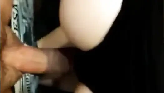 Подготовься к анальному сексу дома в любительском видео
