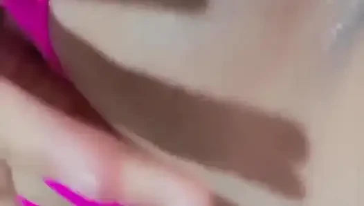 Gadis cantik india dengan toket besar