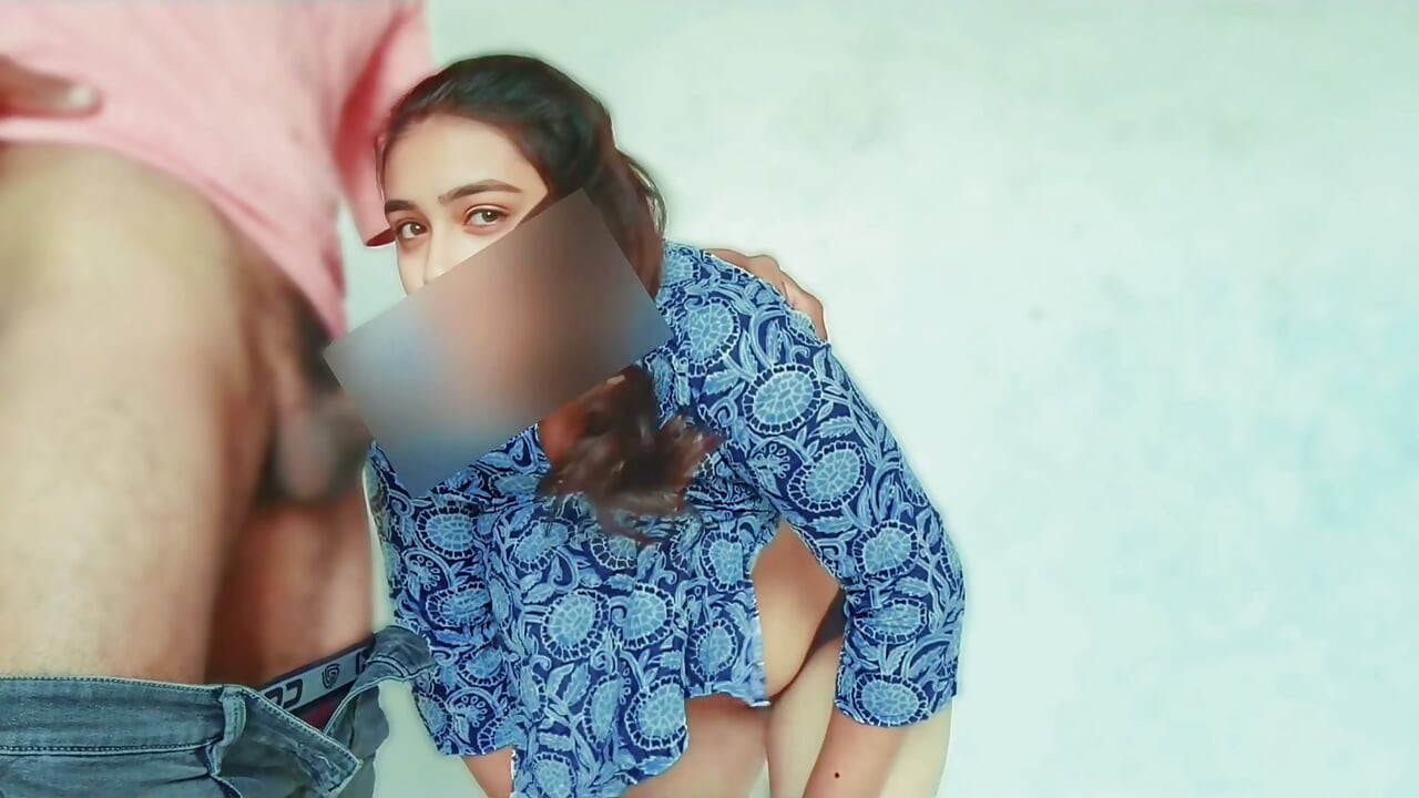 Brother-in-law picked up the sister-in-law cleaning the spider's webs in her lap and fucked her (Clear Hindi Audio)