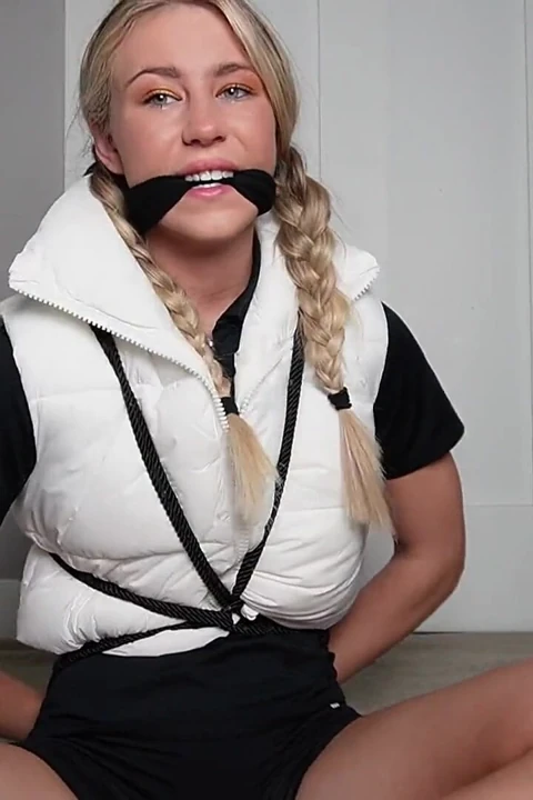 BDSM - Vest Bondage