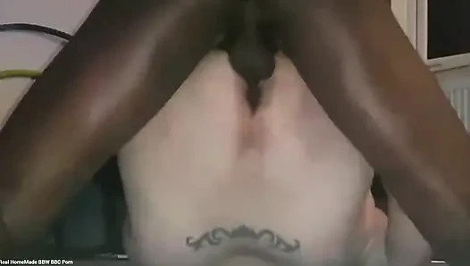 Ngentot memek tebal basah cewek semok india posisi misionaris