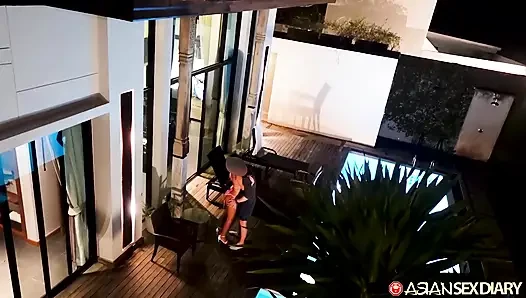 AsianSexdiary сногсшибательная азиатка получает первый душ из спермы