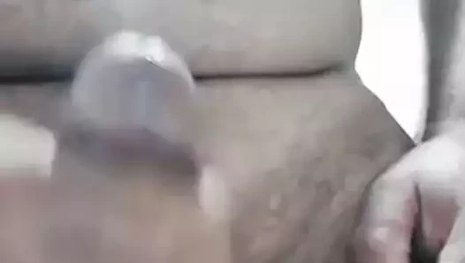 Yaşlı.turk.adam boşalıyor