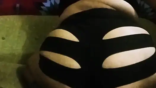 Большая задница