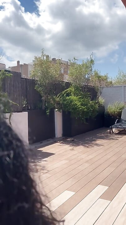 Minha Esposa Asiática Voluptuosa Me Transa No Terraço Enquanto O Vizinho Assiste - Yasmina Khan - Brady Bud
