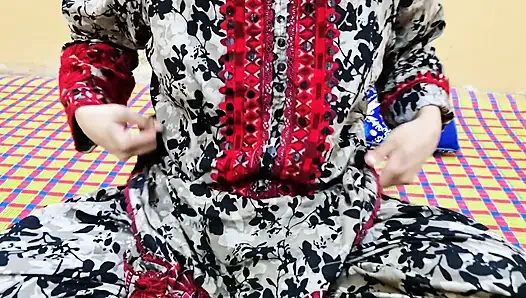 Schmerzhaft gefickt Extrem enge muschi