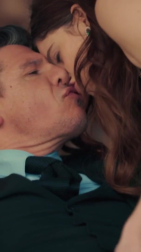 DADDY4K. Little hole for a nice warehouse deal | Clip 1