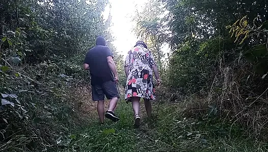 0053 Submissive Female Training Outdoors