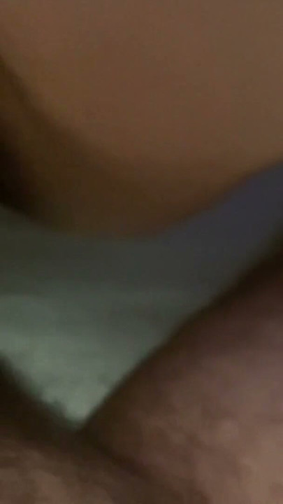 Par seksi beba, jebanje u pičku sa velikim kurcem xxx porno | Klip 1