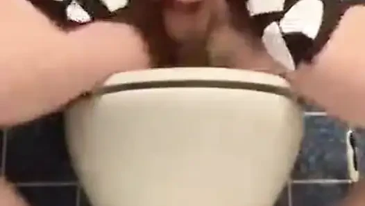 I tear my tshirt and get an ultra orgasm from it