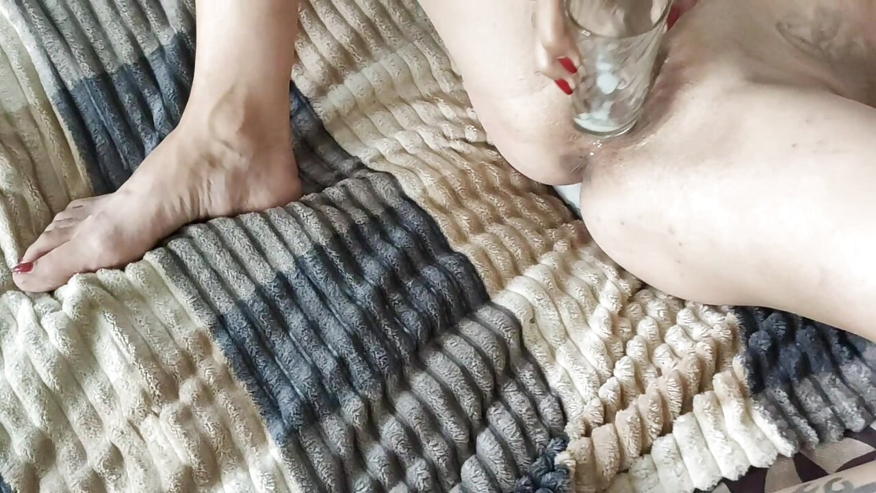 Dildo and Glass Pussy Masturbation
