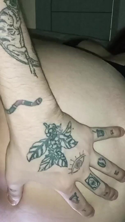 My best friend's girlfriend loves my big cock in her shaved pussy, I came inside her! | Clip 1