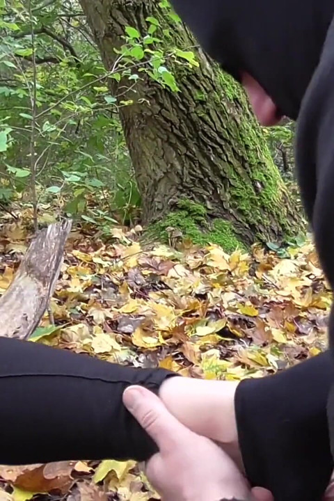 Feet smell during the trip!