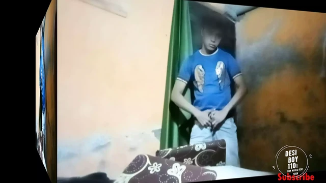 Индийский паренек и его член