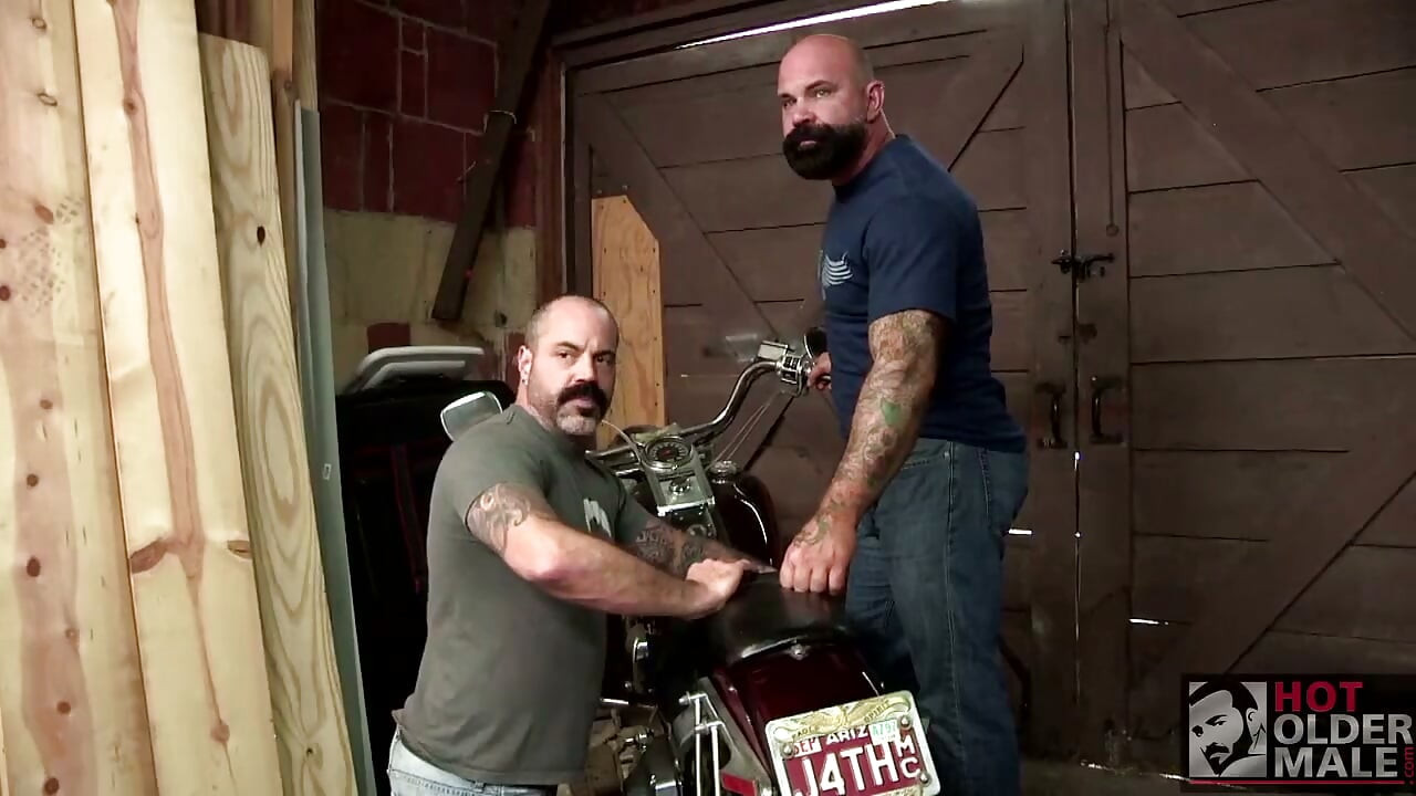 Scotty Rage and Victor West