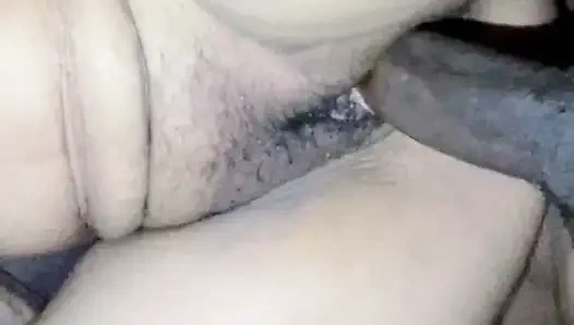 Evli kadın tersten sikiliyor