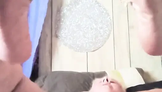 Knock knock, prinzessin stiefvater will spielen