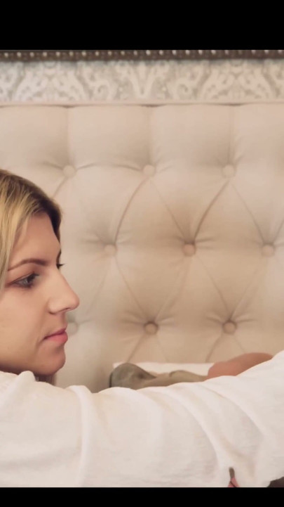 Gina Gerson dan Melissa Benz dalam video seks threesome buatan sendiri | Klip 1